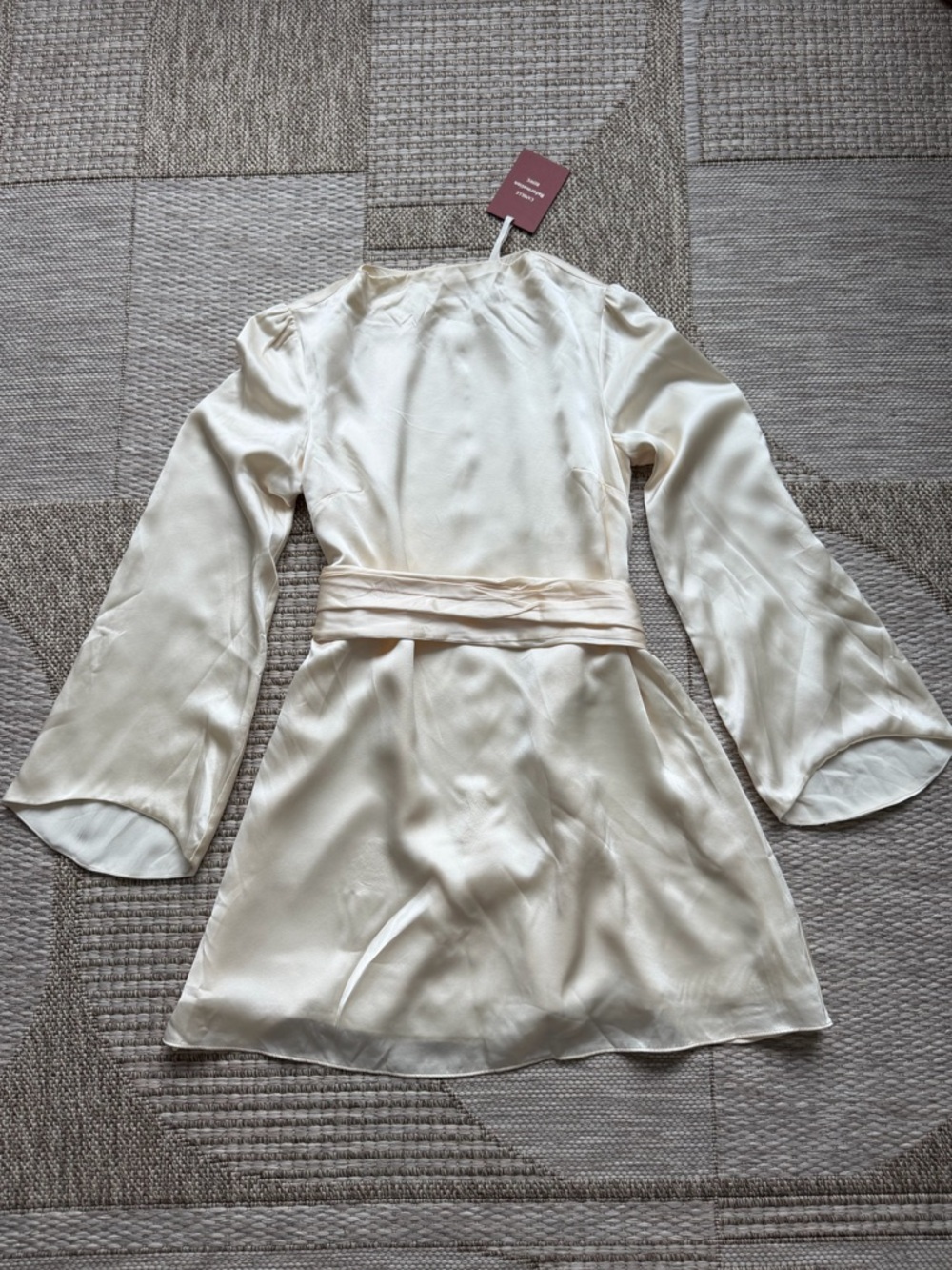 Reformation Astrid Silk Dress - Picture 4 of 6